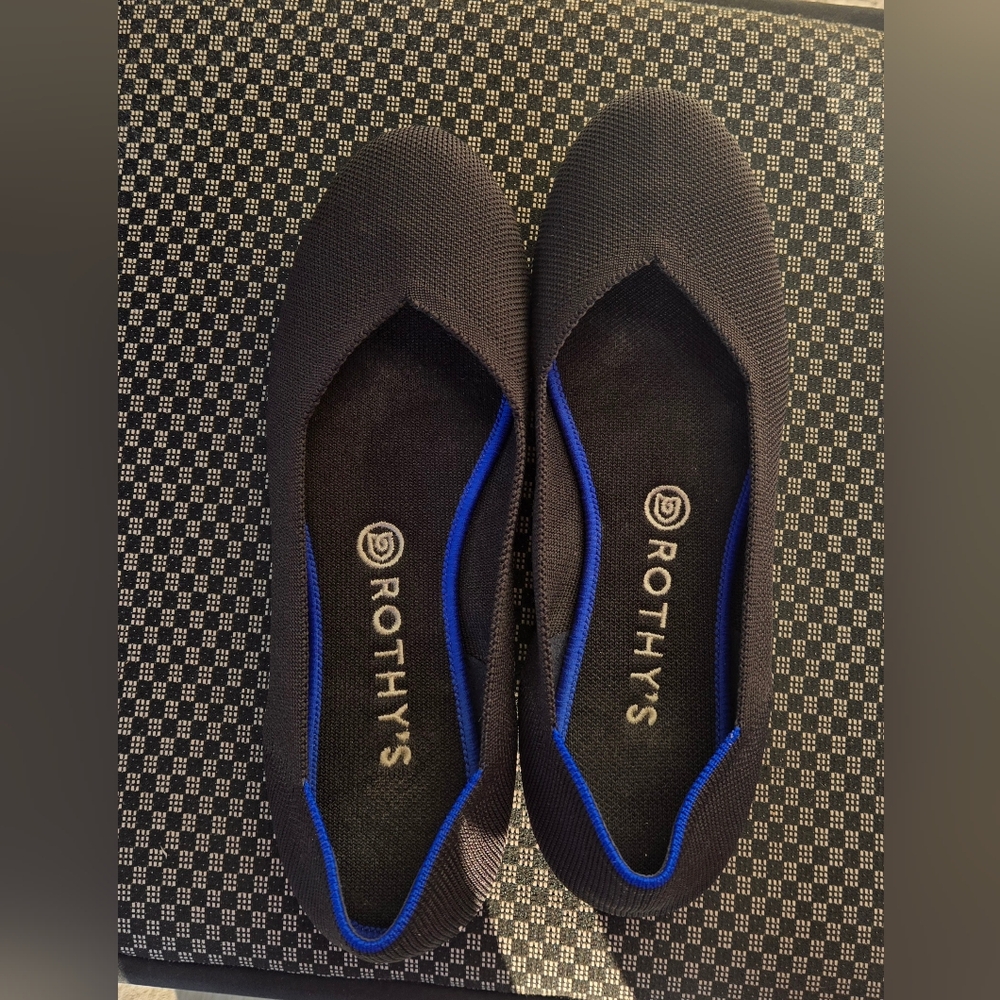 Rothy's Black and Blue Flats